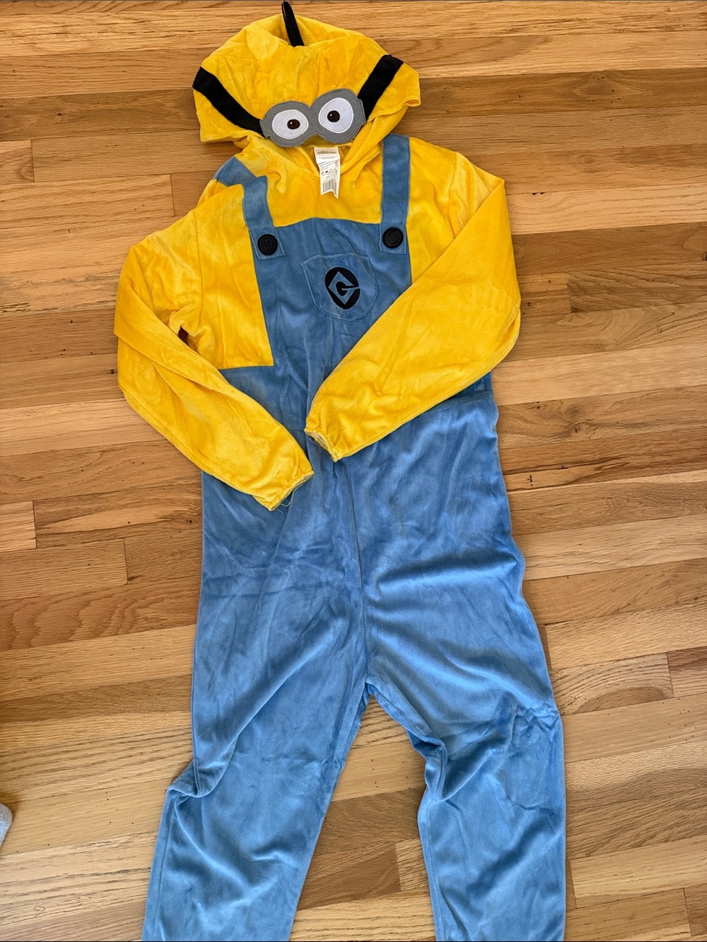 Kids' medium 8 Yellow & Blue Minion one piece
